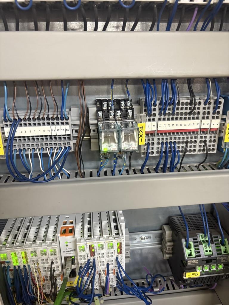 ドイツ製設備の修理