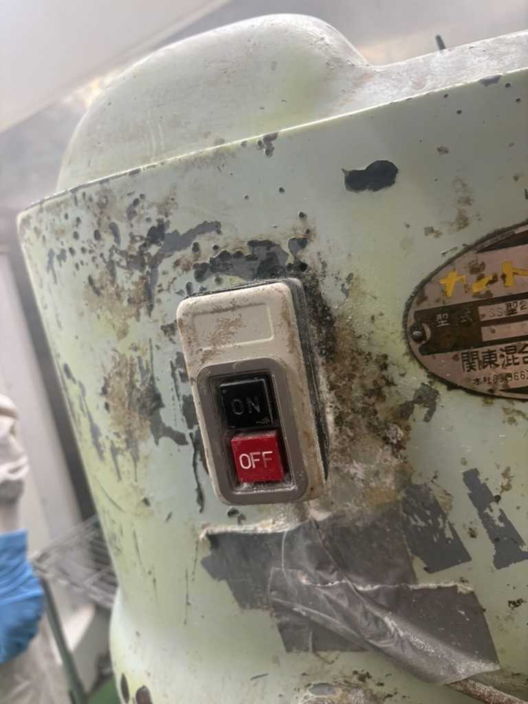 スイッチの交換作業