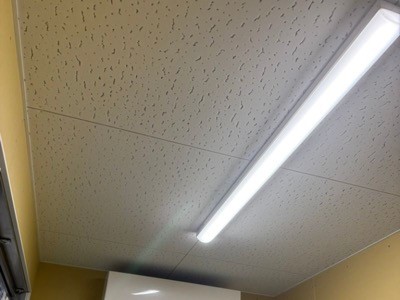 保管庫蛍光灯追加工事
